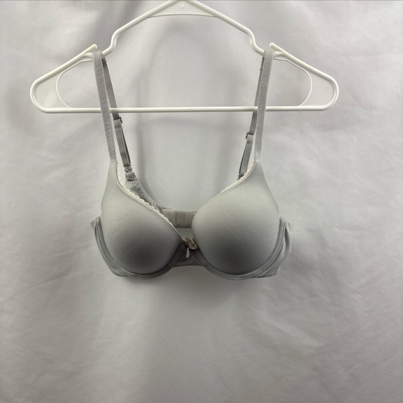 Victorias Secret Bra Body By Victoria Lined Perfect Coverage Gray Bra Size 34C - Picture 2 of 10